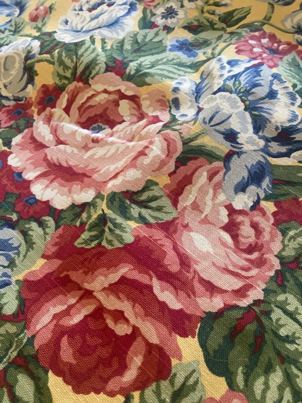 Vintage Floral Upholstery Fabric Jaclyn Nash Barrow Industries Rosecliff 4+ yds